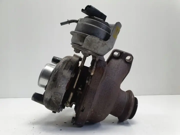 VOLVO C30 V40 II S40 V50 V60 S60 II 1.6 D2 TURBOSPRĘŻARKA turbo 9686120680