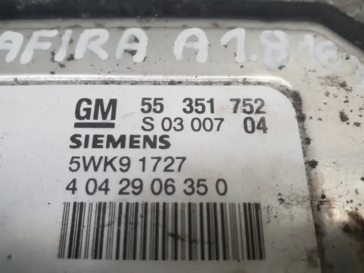 Opel Zafira A 1.8 16V STEROWNIK SILNIKA komputer 55351752