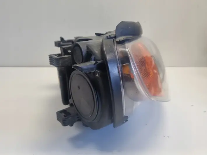 Volvo V70 III XC70 S80 II XENON PRZEDNIA LAMPA PRAWA prawy przód 31214348