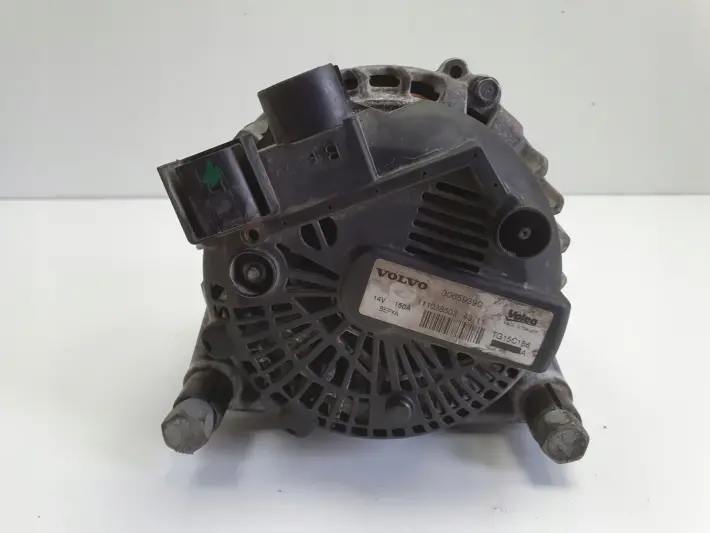 Volvo V60 S60 II 1.6 D2 ALTERNATOR valeo 30659390 150A