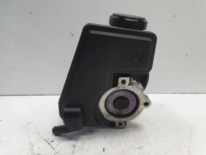 Peugeot 206 1.4 16V POMPA WSPOMAGANIA 9631411580