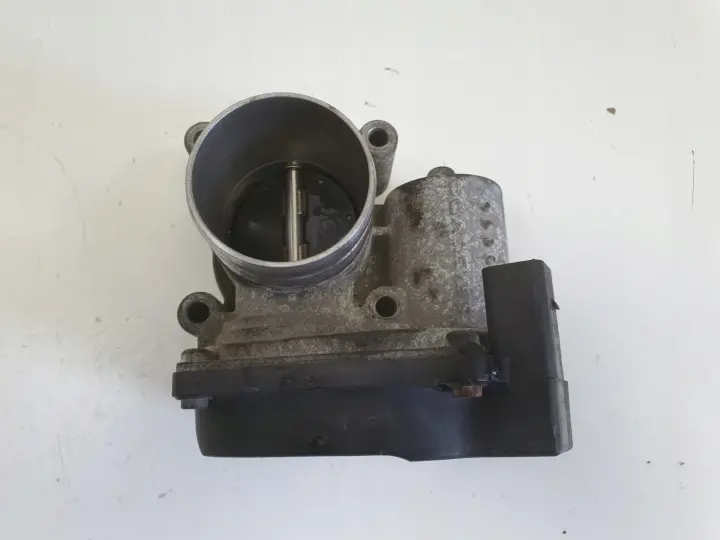 Seat Ibiza III VW Polo IV Skoda Fabia I 1.2 6V PRZEPUSTNICA 03D133062E