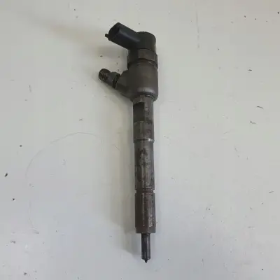 Citroen Nemo 1.3 HDI WTRYSKIWACZ wtrysk 0445110351