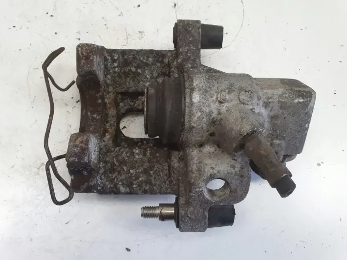 Ford Focus MK2 ZACISK HAMULCOWY Lewy tył kierowcy