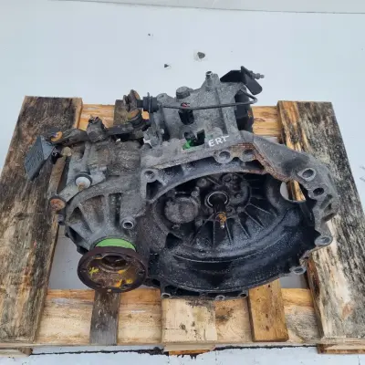 VW Bora 1.6 16V SKRZYNIA BIEGÓW ERT manualna MANUAL