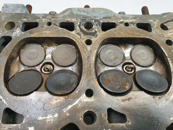 Hyundai Coupe 2.0 16V GŁOWICA CYLINDRÓW