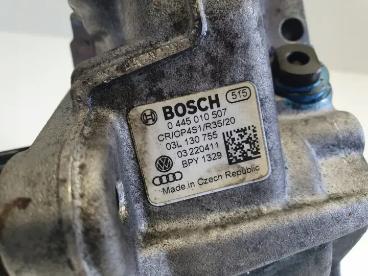 VW Passat B6 2.0 TDI POMPA WTRYSKOWA paliwa 0445010507