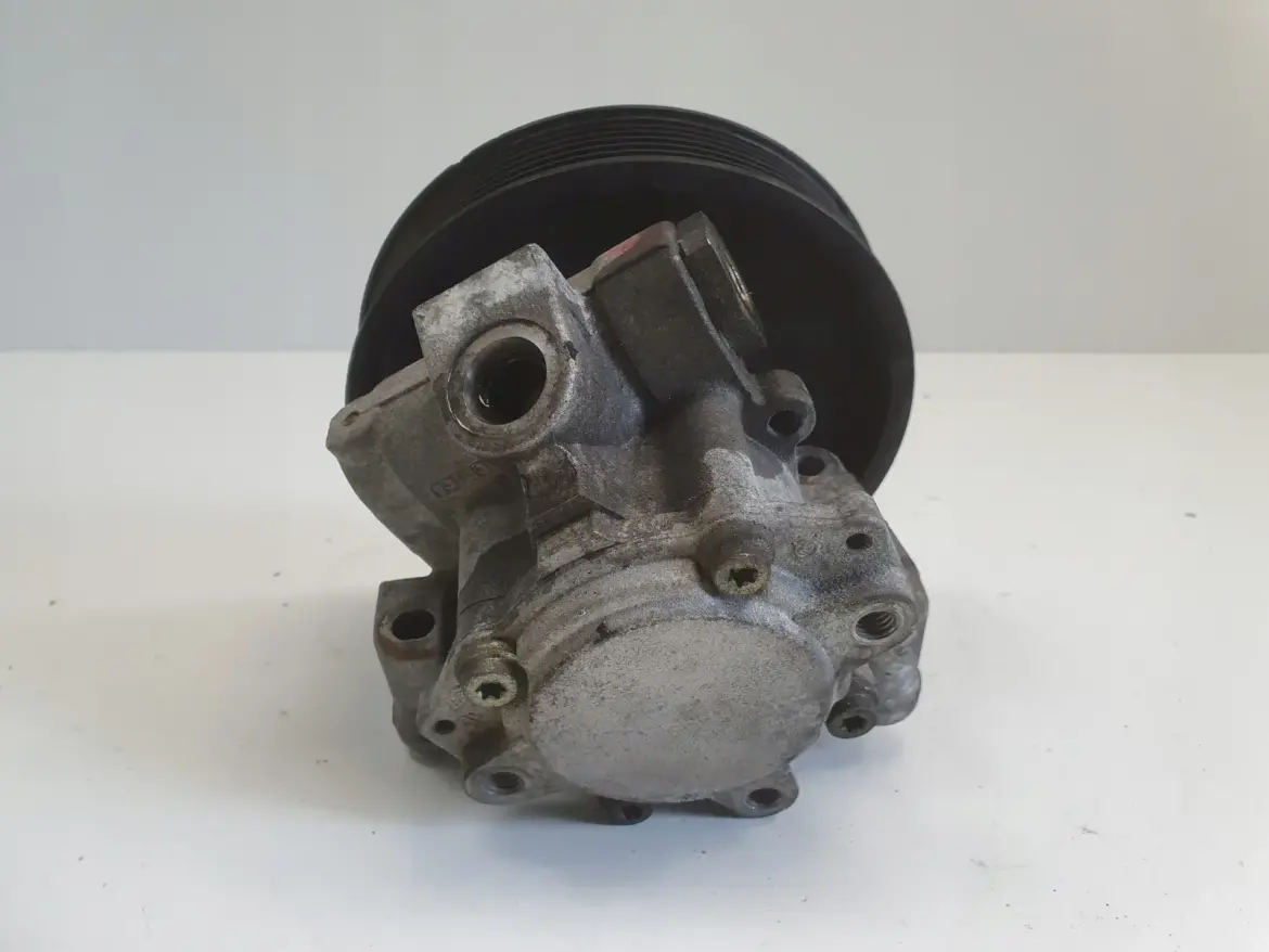 Mercedes W203 1.8 K POMPA WSPOMAGANIA
