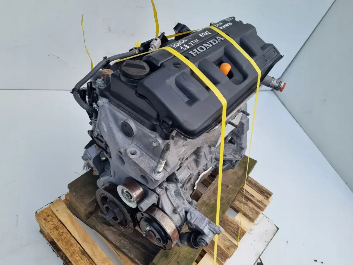 SILNIK KOMPLET Honda Civic VIII UFO 1.8 i-VTEC 140KM ładna kompresja R18A2