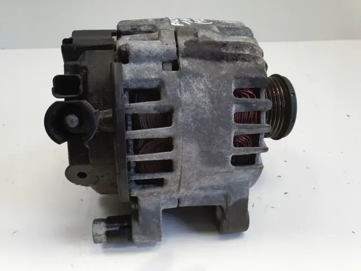Citroen Xsara Picasso 1.6 HDI ALTERNATOR valeo 9665617780