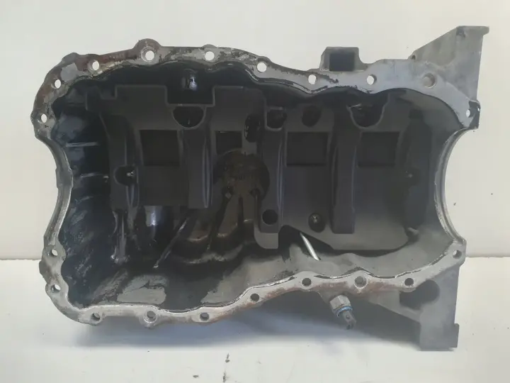 Renault Megane III 1.5 DCI MISKA OLEJOWA oleju 8200451325