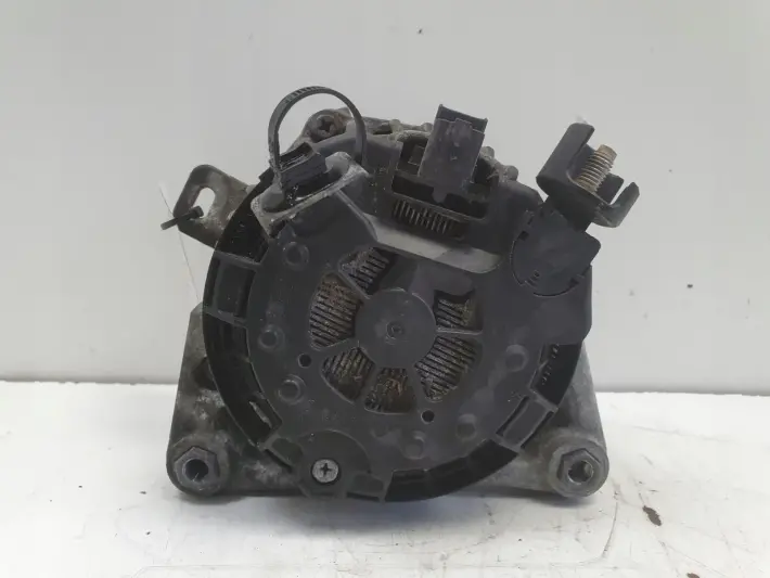 Peugeot 2008 1.5 BlueHDI HDI ALTERNATOR 9824742880
