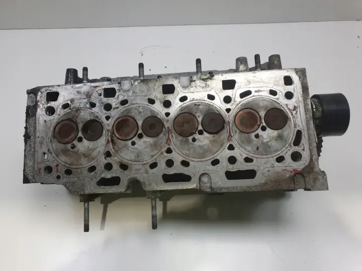4d47922806e4a2d3ae8ea1a94dde9489