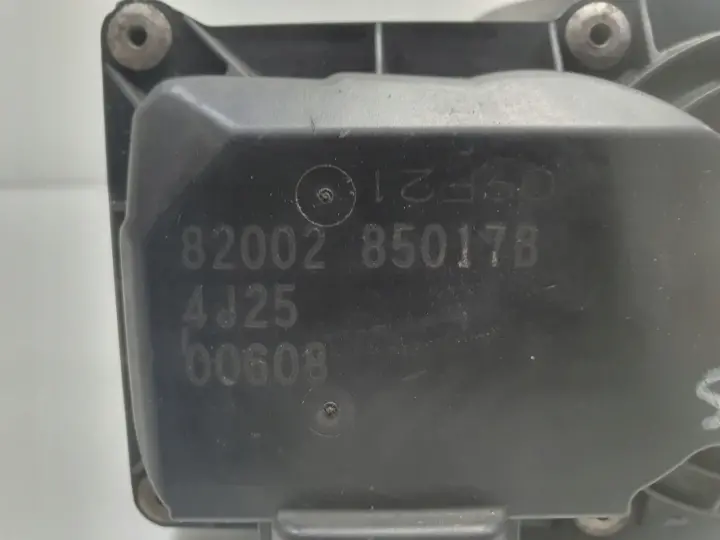 8a56a0b5e894f7638c2a72e7fa1abb91