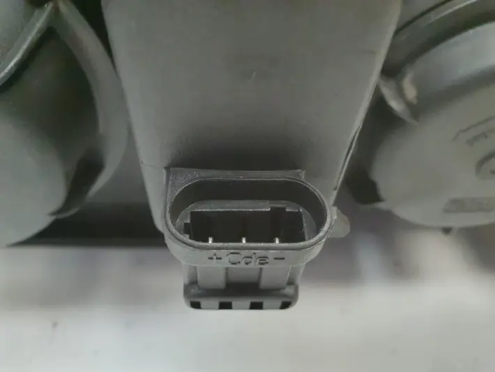 Renault Laguna II 01-05r PRZEDNIA LAMPA LEWA lewy przód 8200002845 89004687
