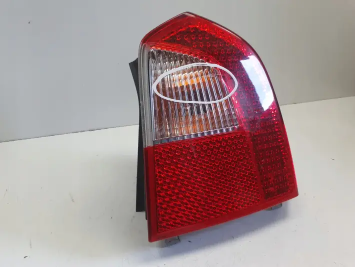 Volvo V70 III XC70 TYLNIA TYLNA LAMPA PRAWA prawy tył LED 30698984