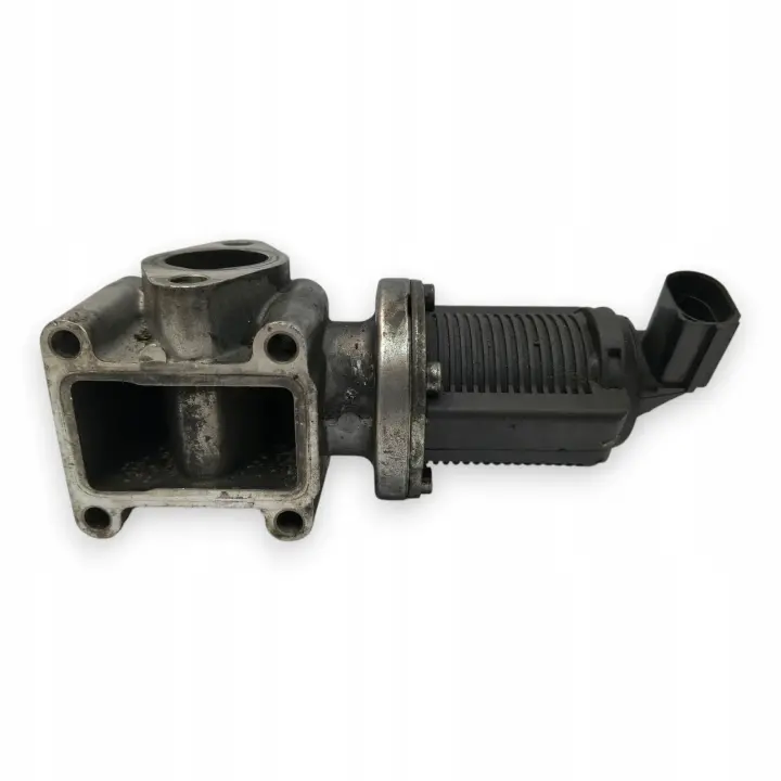 9060d155edc5c13cdbc2456929e76cee