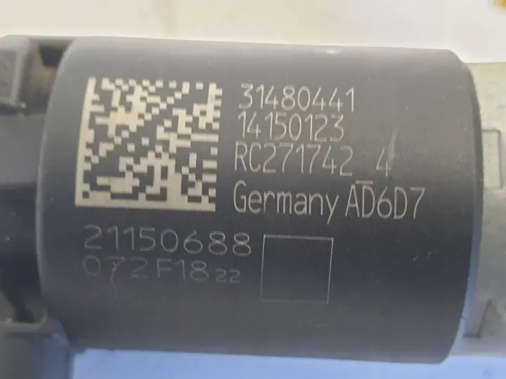 b808c24417b9268f6f98326ad5863702