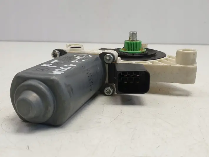 Mercedes W207 Coupe PRAWY SILNICZEK SZYBY Szyb