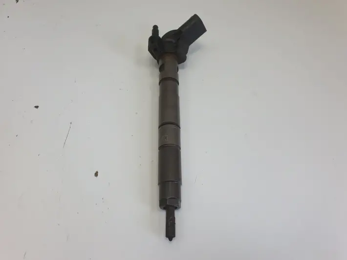 Audi A6 C6 2.7 TDI WTRYSKIWACZ wtrysk 0445115039