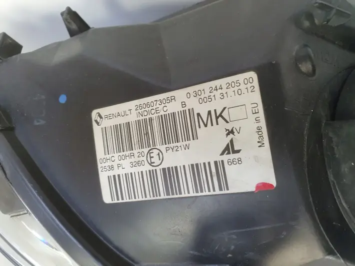 Renault Megane III 12-16r PRZEDNIA LAMPA LEWA lewy przód 260607305R