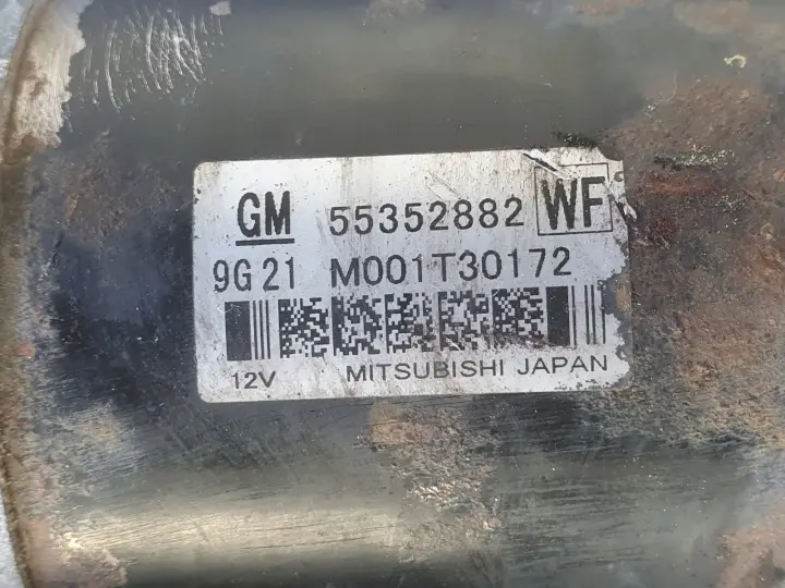 Opel Vectra C 1.9 CDTI ROZRUSZNIK 55352882 M001T30171
