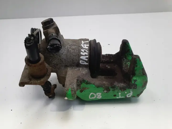 Vw Passat B5 Audi A4 B5 ZACISK HAMULCOWY Prawy tył pasażera