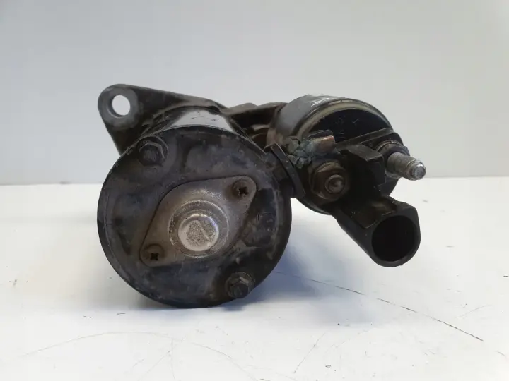 Audi A3 II 8P 1.6 8V ROZRUSZNIK 0001120408 bosch