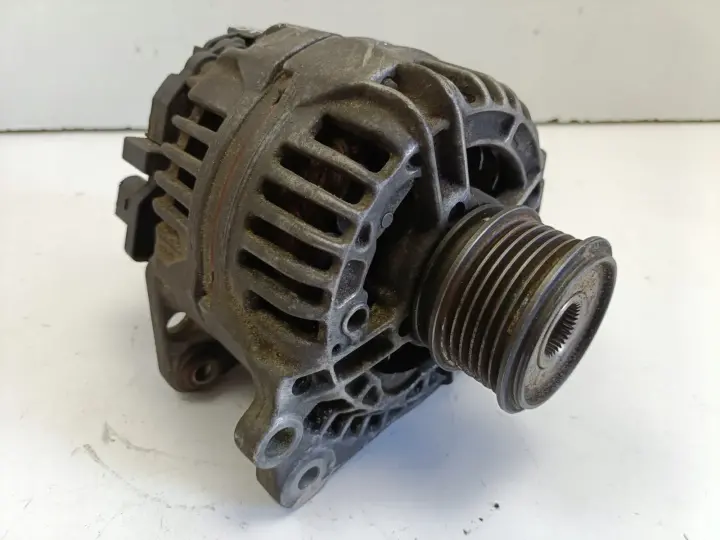 VW Golf IV 1.9 TDI ALTERNATOR 038903023K 70A