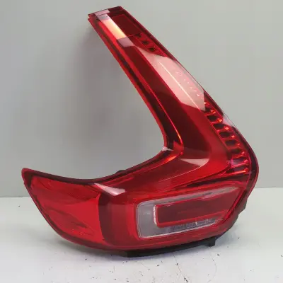 Volvo XC40 TYLNA LAMPA LEWA lewy tył kierowcy Europa 31446790