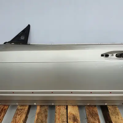 Mercedes W126 C126 SEC PRZEDNIE DRZWI LEWE przód