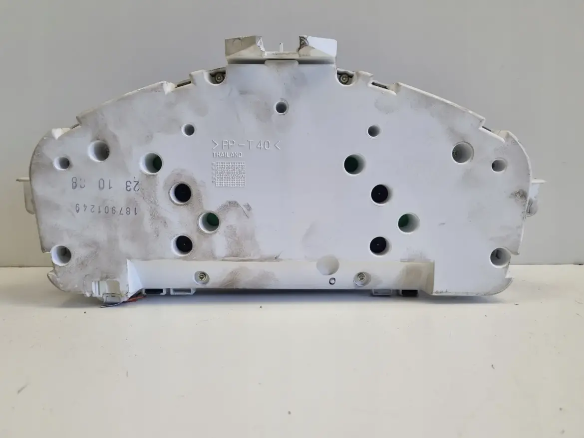 Volvo V50 S40 II 1.6 2.0 D LICZNIK ZEGARY Europa 31254776 36002433