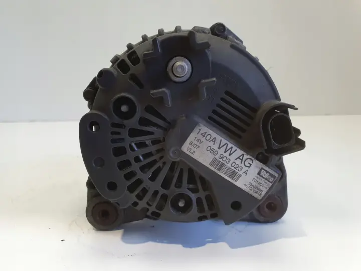 Audi A4 B7 2.7 TDI V6 ALTERNATOR 059903023A 140A valeo