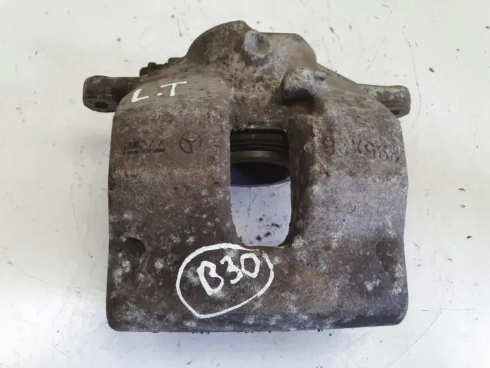 Mercedes W204 PRZEDNI ZACISK HAMULCOWY lewy przód KIEROWCY 295x28