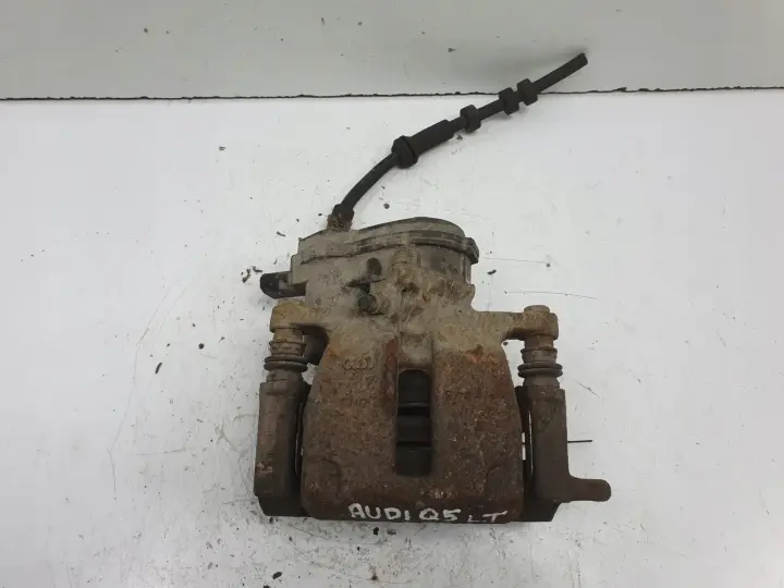 Audi Q5 TYLNY ZACISK HAMULCOWY prawy tył KIEROWCY