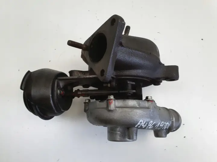 Audi A4 B5 B6 B7 A6 C5 1.9 TDI TURBOSPRĘŻARKA turbo 028145702R