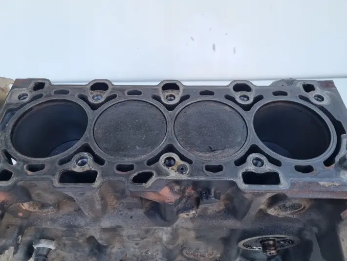 DÓŁ SILNIKA BLOK WAŁ TŁOKI Opel Signum Vectra C Astra III H 1.6 16V Z16XEP