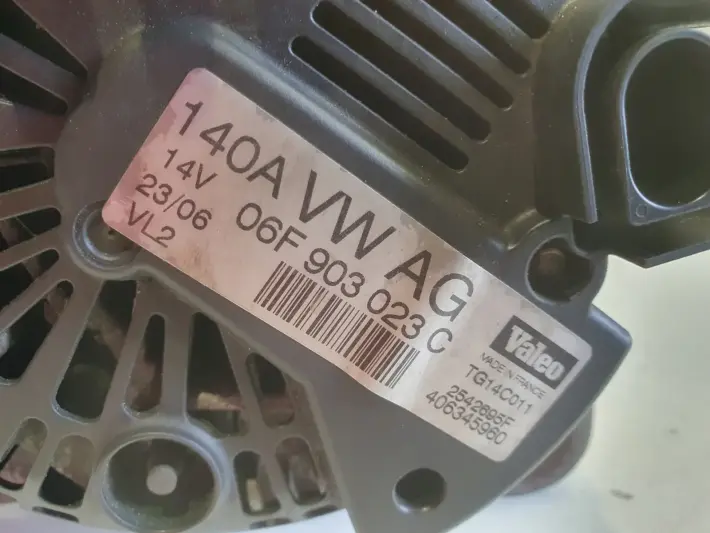 Audi A3 II 8P 2.0 TDI ALTERNATOR valeo 06F903023C 140A