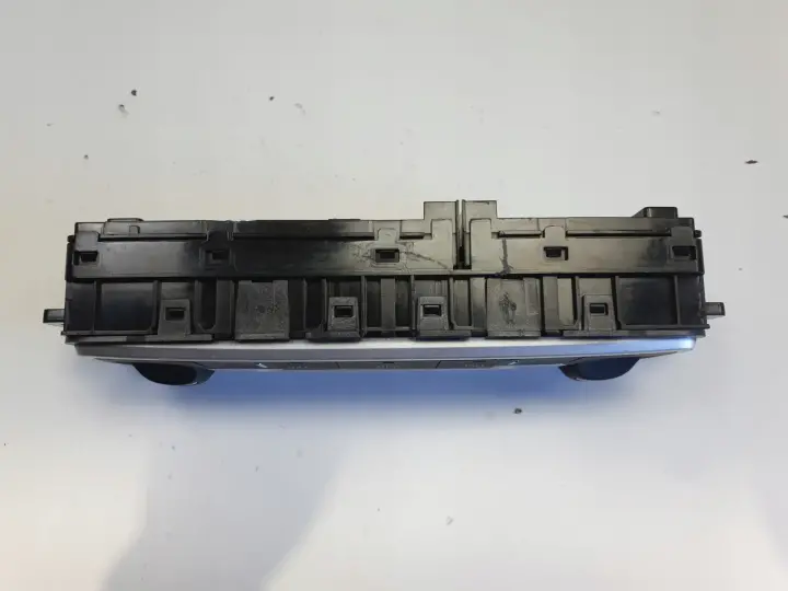 Renault Megane III Scenic III PANEL KLIMATYZACJI Nawiewu 275103596R