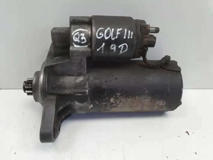 VW Golf III 1.9 D ROZRUSZNIK bosch 020911023P