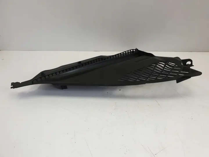 BMW F30 F31 OSŁONA KOMORY SILNIKA 7241823 oryginał