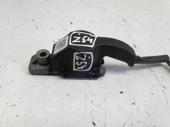 VOLVO V40 II NABÓJ PIROTECHNICZNY MASKI P31305432