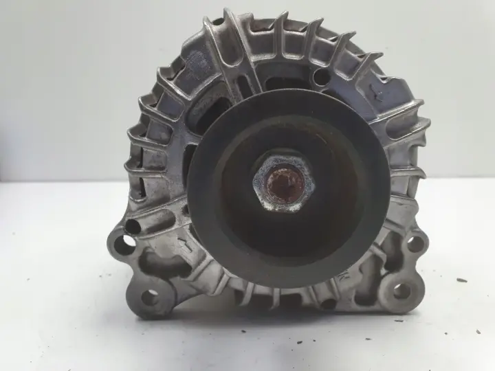 Volvo S80 V70 II 2.5 TDI ALTERNATOR Valeo