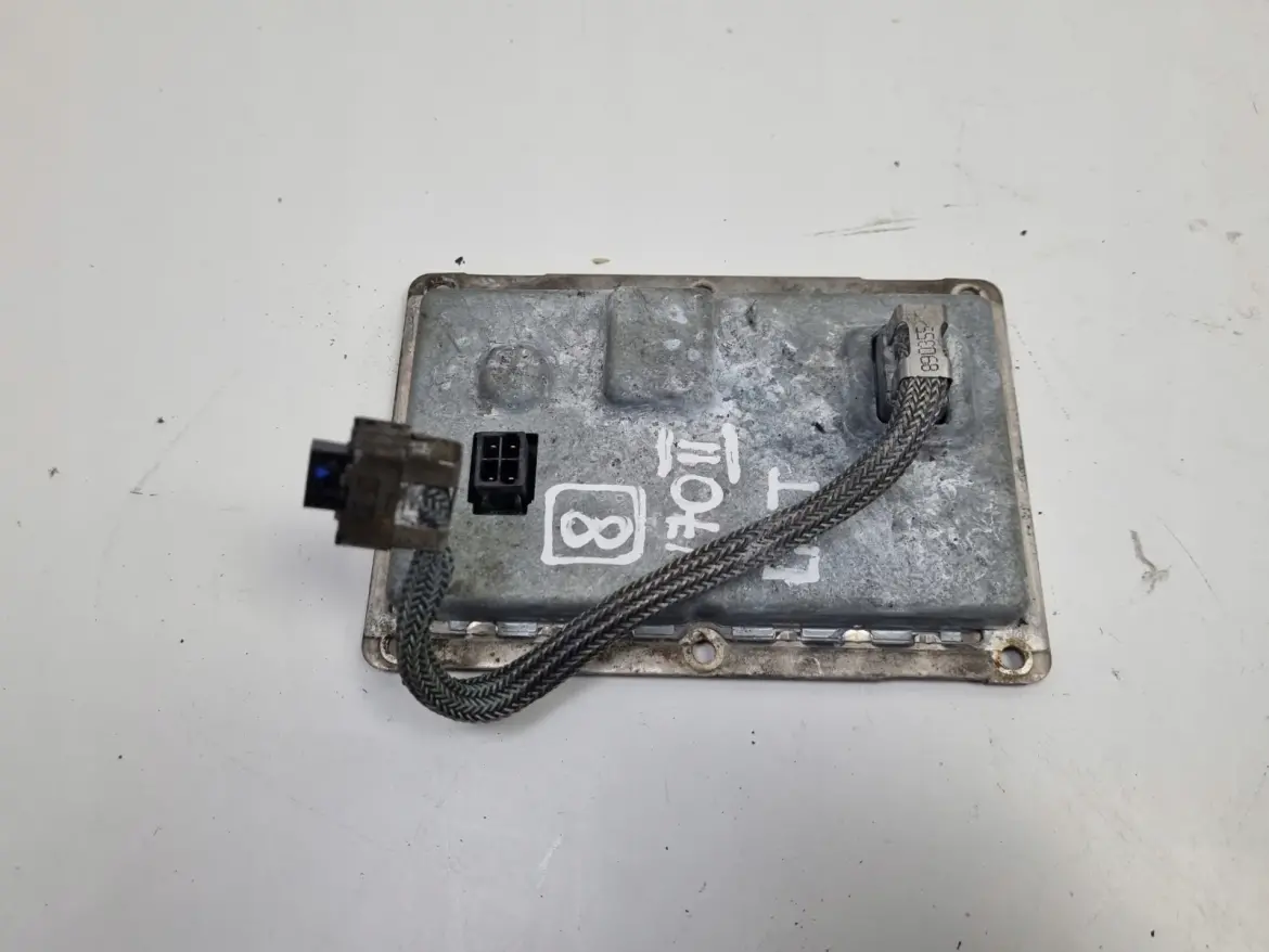 Volvo Renault Citroen Audi PRZETWORNICA Led Valeo 7 pin