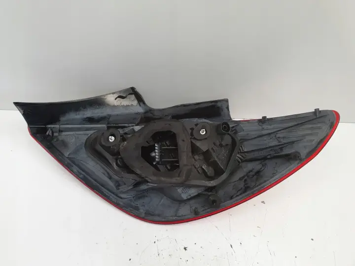 Opel Corsa D 5 drzwi TYLNA LAMPA LEWA lewy tył kierowcy 89038958