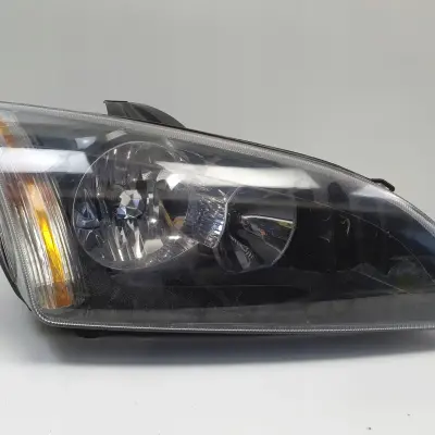 Ford Focus II MK2 04-11r PRZEDNIA LAMPA PRAWA PRAWY PRZÓD 4M51-13W029-KE