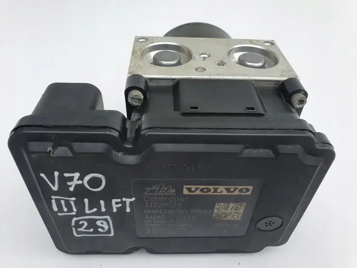 Volvo V70 III lift POMPA ABS Sterownik P31329139