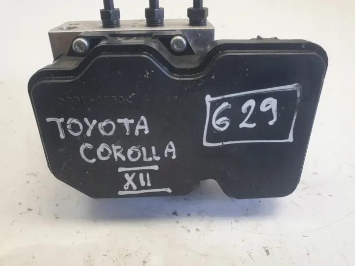 Toyota Corolla E21 POMPA ABS hamulcowa 44510-12600