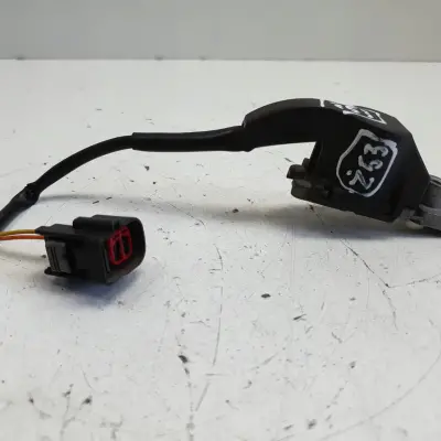 VOLVO V40 II NABÓJ PIROTECHNICZNY MASKI P31305432