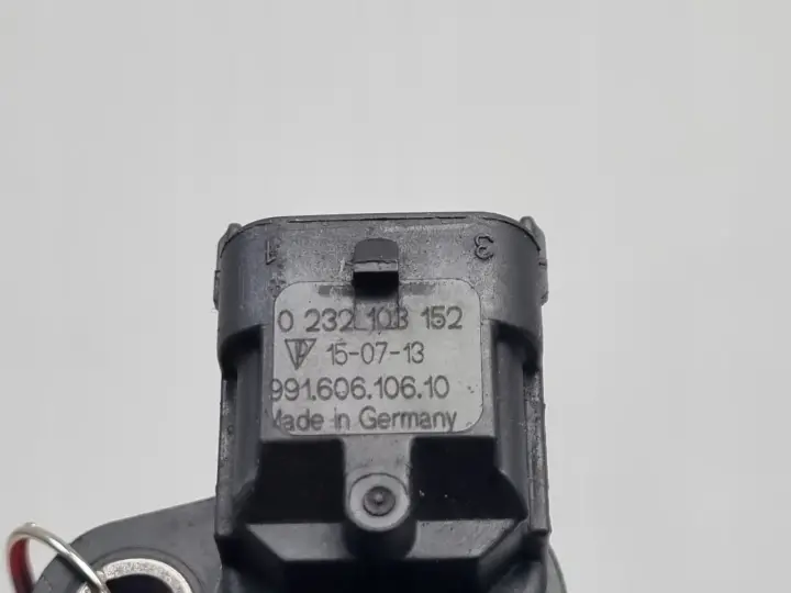 e37e40654b2fb8d8699cb1359d081b3a